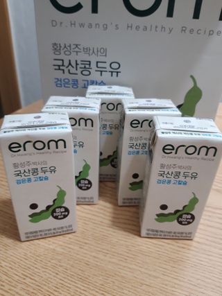 이롬 erom 황성주박사의 국산콩 두유 검은콩 고칼슘 — 5점을 준 리뷰어가 2020년 12월 올린 사용 사진