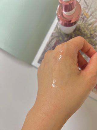 나우 [리브엠] 123억개 엑소좀으로 채운 눈부신 광채, 엑소코어 화이트닝 텐션 앰플 — 5점을 준 리뷰어가 2023년 9월 올린 사용 사진