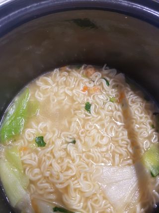 [풀무원] 자연은맛있다 정면, 백면, 홍면  세트 — 5점을 준 리뷰어가 2021년 4월 올린 사용 사진