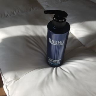 다슈코리아 다슈 데일리 단백질 한방 두피 골드 샴푸 500ml — 4점을 준 리뷰어가 2021년 3월 올린 사용 사진
