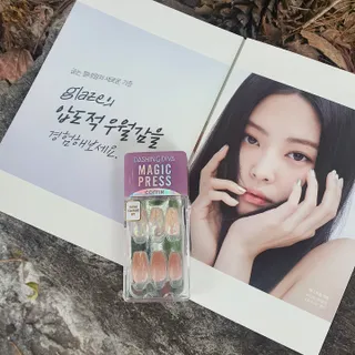 데싱디바 매직프레스 가을매니 코핀 5종 중 택1 — 5점을 준 리뷰어가 2021년 10월 올린 사용 사진