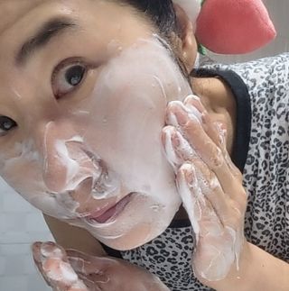 메르센보떼 레드파인 모이스춰 클렌징 폼 170ml — 5점을 준 리뷰어가 2022년 8월 올린 사용 사진