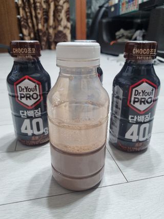 닥터유 프로 단백질 드링크 40g 초코 닥터유 프로 단백질드링크 40g 초코 — 5점을 준 리뷰어가 2024년 9월 올린 사용 사진