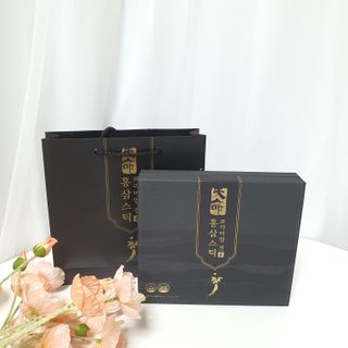 헬스업_천명진프리미엄홍삼스틱_10ml x 30포 — 5점을 준 리뷰어가 2021년 1월 올린 사용 사진