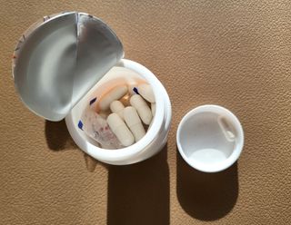 프리마인 성큼다가온 봄, 이너뷰티를 챙겨야 피부도 화사하게, 컨디션도 활기차게. 흡수율을 높인 고효율 비타민. — 5점을 준 리뷰어가 2022년 12월 올린 사용 사진
