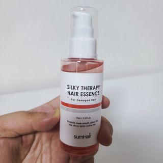 썸헤어 / SUMHAIR 썸헤어 실키 테라피 헤어 에센스 — 5점을 준 리뷰어가 2021년 4월 올린 사용 사진