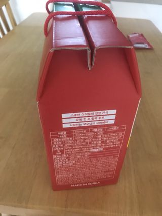 제이제이바이오 더단마토 프리미엄주스 100ml 30팩입 - 무설탕 스테비아 토마토즙 — 5점을 준 리뷰어가 2021년 12월 올린 사용 사진
