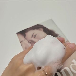 헤어플러스 콴디 아침세안제 폼클렌징 퓨어 어니스티 모닝클렌저 — 5점을 준 리뷰어가 2021년 3월 올린 사용 사진