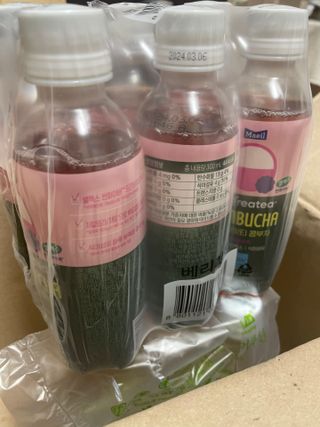 더그레잇티 콤부차 [매일유업] 더그레잇티 44kcal 콤부차 300ml *12개입 (오리지널 6개+베리리치 6개) — 4점을 준 리뷰어가 2023년 8월 올린 사용 사진