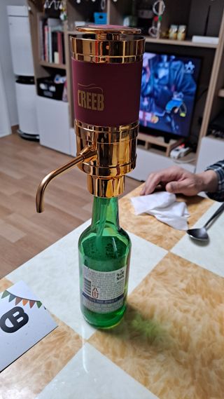 와인웨이터 당신은 별을 마시고있소, 크리비 와인 디스펜서 — 5점을 준 리뷰어가 2023년 1월 올린 사용 사진