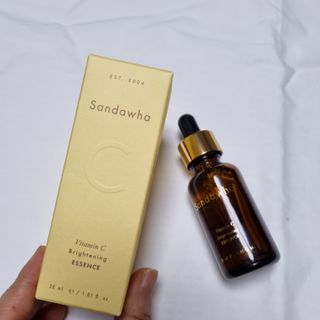 스킨큐어 산다화 비타민c 화이트닝 에센스 30ml — 4점을 준 리뷰어가 2022년 2월 올린 사용 사진