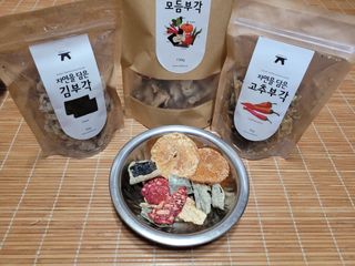자연을담은모듬부각 — 3점을 준 리뷰어가 2022년 1월 올린 사용 사진