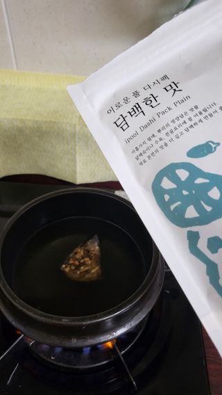 이풀 이로운풀 다시팩 3종세트(담백한맛, 감칠맛, 순한맛) — 5점을 준 리뷰어가 2022년 10월 올린 사용 사진