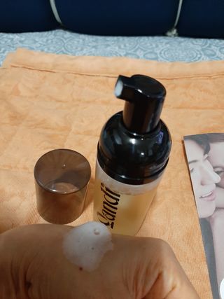 헤어플러스 콴디 아침세안제 폼클렌징 퓨어 어니스티 모닝클렌저 — 5점을 준 리뷰어가 2021년 3월 올린 사용 사진
