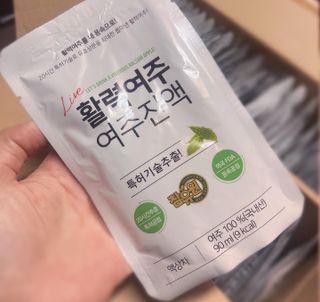 참유원 특허제조 활력 여주진액 여주즙 50포 — 5점을 준 리뷰어가 2022년 1월 올린 사용 사진