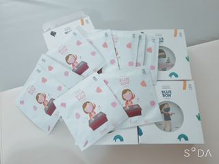 [블루 본 아이노우] 유아용 컬러마스크 40 PCS SET 2중 택 1 — 5점을 준 리뷰어가 2021년 4월 올린 사용 사진