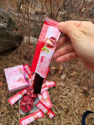 헬스업_쁘띠쁘띠석류콜라겐젤리_20g x 14포 — 5점을 준 리뷰어가 2021년 2월 올린 사용 사진