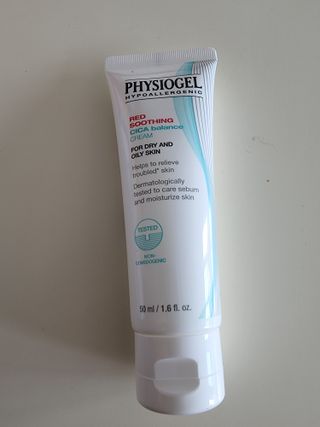 피지오겔 레드수딩 시카밸런스 크림 50ml — 5점을 준 리뷰어가 2022년 4월 올린 사용 사진