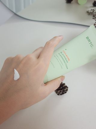 비알티씨 BRTC 시카 바이옴 블랙헤드 클렌징 폼 150ml — 5점을 준 리뷰어가 2022년 12월 올린 사용 사진