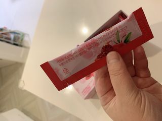 헬스업_쁘띠쁘띠석류콜라겐젤리_20g x 14포 — 5점을 준 리뷰어가 2021년 3월 올린 사용 사진