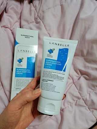 랑벨 수퍼내츄럴 아쿠아 수딩 크림 100ml — 5점을 준 리뷰어가 2022년 4월 올린 사용 사진