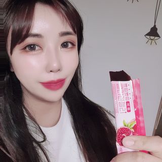 헬스업_쁘띠쁘띠석류콜라겐젤리_20g x 14포 — 5점을 준 리뷰어가 2021년 2월 올린 사용 사진