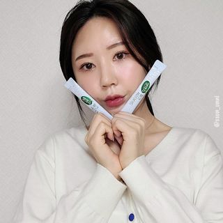 셀렉스스포츠 셀렉스 밀크세라마이드 저분자피쉬콜라겐 28포 X 1박스 — 5점을 준 리뷰어가 2021년 6월 올린 사용 사진