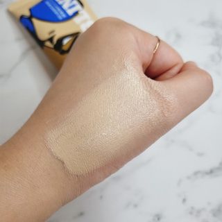 약손명가코스메틱 에오스보떼 블라인드 비비크림 50ml — 5점을 준 리뷰어가 2021년 9월 올린 사용 사진