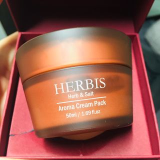 약손명가코스메틱 헤르비스 아로마 크림팩 50ml — 5점을 준 리뷰어가 2021년 4월 올린 사용 사진