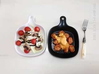 굽네몰 [굽네] 소스가 맛있는 닭가슴살 한입 볼 2종 8팩 — 5점을 준 리뷰어가 2021년 3월 올린 사용 사진