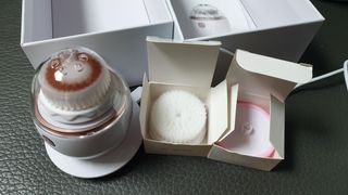 디하우트 랩 디하우트랩 클렌징 피부관리기 진동클렌저 실리콘+2종 인조모 브러시 — 5점을 준 리뷰어가 2021년 11월 올린 사용 사진