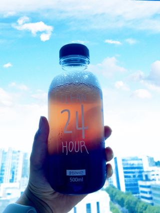 클린24시간 1BOX(5포) + 전용보틀(500ml) — 5점을 준 리뷰어가 2022년 8월 올린 사용 사진