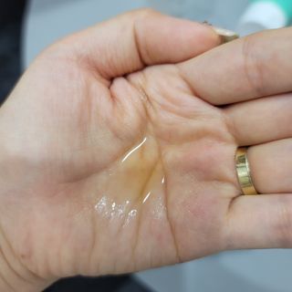 AYU25[아유트웬티파이브] 피부건강에 꼭 필요한 pH 약산성 와일드 로즈토너 — 4점을 준 리뷰어가 2021년 4월 올린 사용 사진