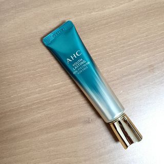 [NEW 탄력유턴 아이크림] AHC 유스 래스팅 리얼 아이크림 포 페이스 — 4점을 준 리뷰어가 2021년 2월 올린 사용 사진