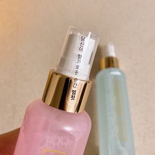 멈칫 X 최준 헤어 앤 바디미스트 소프트블루솝, 마젠타레이디 2종 — 5점을 준 리뷰어가 2021년 8월 올린 사용 사진