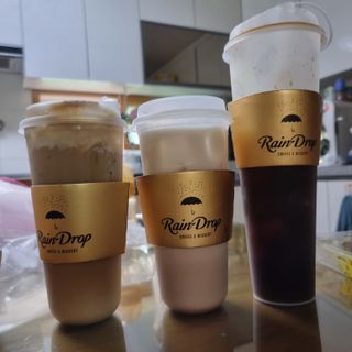 [레인드랍 커피 본점] 음료 2잔 + 디저트와플 or 샌드위치 — 5점을 준 리뷰어가 2021년 9월 올린 사용 사진
