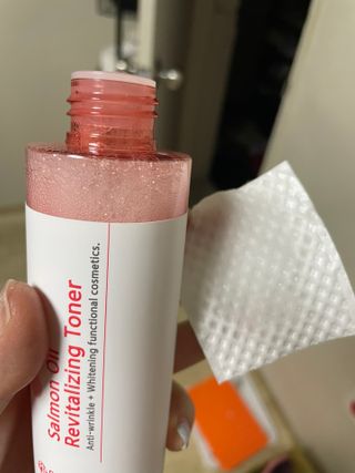 아이앤립 / EYENLIP 아이앤립 연어오일 리바이탈라이징 토너+앰플+크림 3종 세트 — 4점을 준 리뷰어가 2021년 5월 올린 사용 사진