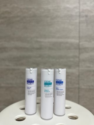 시자르 더마 플러스 오일 세럼, 리페어 크림, 톤업 크림 세트 — 4점을 준 리뷰어가 2023년 9월 올린 사용 사진