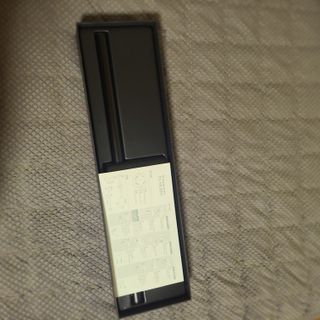 TOMO GRAPHY 나 있을땐 환한 조명 나 없을땐 확실한 살균 ★ DESK LIGHT & STERILIZER [ON] ★ — 5점을 준 리뷰어가 2021년 11월 올린 사용 사진