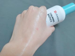 리더스코스메틱 리더스 카밍 바이오틱스 에센스 워터 — 5점을 준 리뷰어가 2021년 1월 올린 사용 사진