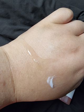 아이앤립 / EYENLIP 아이앤립 연어오일 리바이탈라이징 토너+앰플+크림 3종 세트 — 4.5점을 준 리뷰어가 2021년 4월 올린 사용 사진