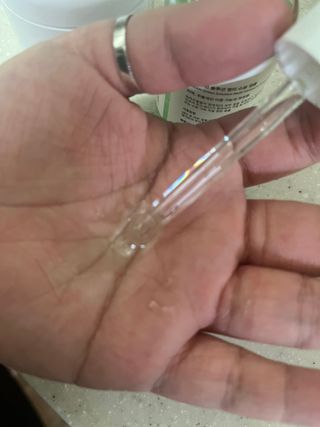 [녹산] 그린 솔루션 멀티 수분 앰플 + 그린 솔루션 멀티 수분크림 — 5점을 준 리뷰어가 2022년 10월 올린 사용 사진