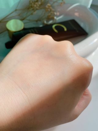 산다화 비타민C 화이트닝 크림 — 5점을 준 리뷰어가 2023년 4월 올린 사용 사진