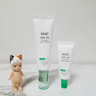 [AHC] 세이프온 에센스 선크림 올리브영 스페셜 증정 기획세트 — 5점을 준 리뷰어가 2022년 6월 올린 사용 사진