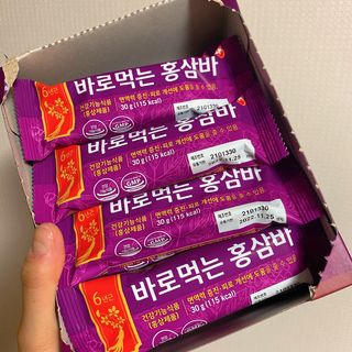 씨알푸드 건강기능식품 6년근 홍삼 함유, 바로먹는 홍삼바 30g 12개입 — 4.5점을 준 리뷰어가 2022년 3월 올린 사용 사진