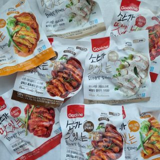 굽네몰 [굽네] 소스가 맛있는 닭가슴살 슬라이스 4종 — 5점을 준 리뷰어가 2021년 5월 올린 사용 사진