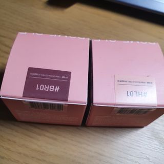 [크리스앤릴리] 돔-글 컨투어링 블러셔 — 4점을 준 리뷰어가 2022년 8월 올린 사용 사진