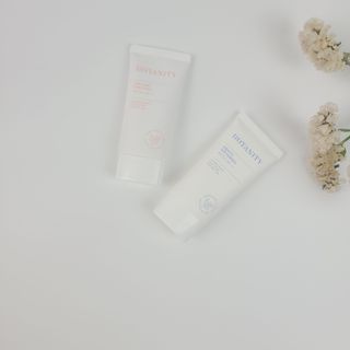 보타니티 촉촉수분자차 아쿠아핏 선 에센스 50ml + 보송톤업자차 징크 선 로션 50ml SPF50+ PA++++ (4/25) — 5점을 준 리뷰어가 2022년 5월 올린 사용 사진