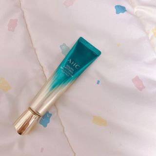 [NEW 탄력유턴 아이크림] AHC 유스 래스팅 리얼 아이크림 포 페이스 — 5점을 준 리뷰어가 2021년 2월 올린 사용 사진