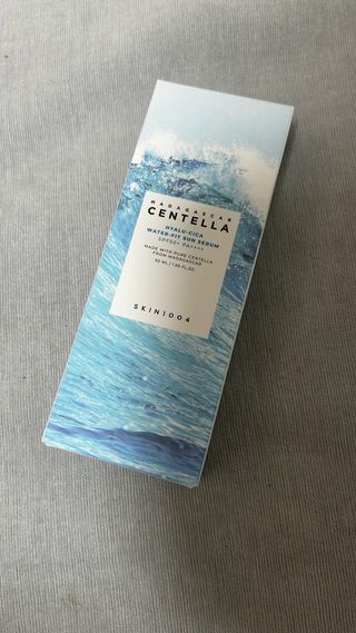 [스킨1004] 마다가스카르 센텔라 히알루-시카 워터핏 선세럼 50ml — 5점을 준 리뷰어가 2024년 5월 올린 사용 사진